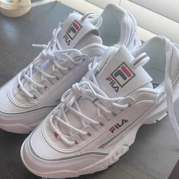 Fila Men's White and Silver Sneakers - Picture 1 of 5